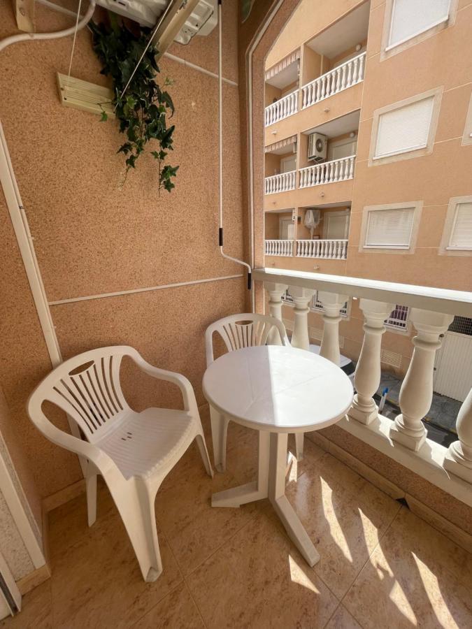 Apartment Goya Torrevieja Exterior foto